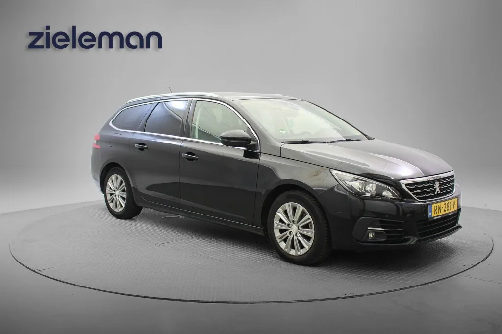 Peugeot 308 (2018) — foto 1