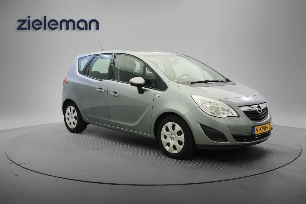 Opel Meriva (2011) — foto 1