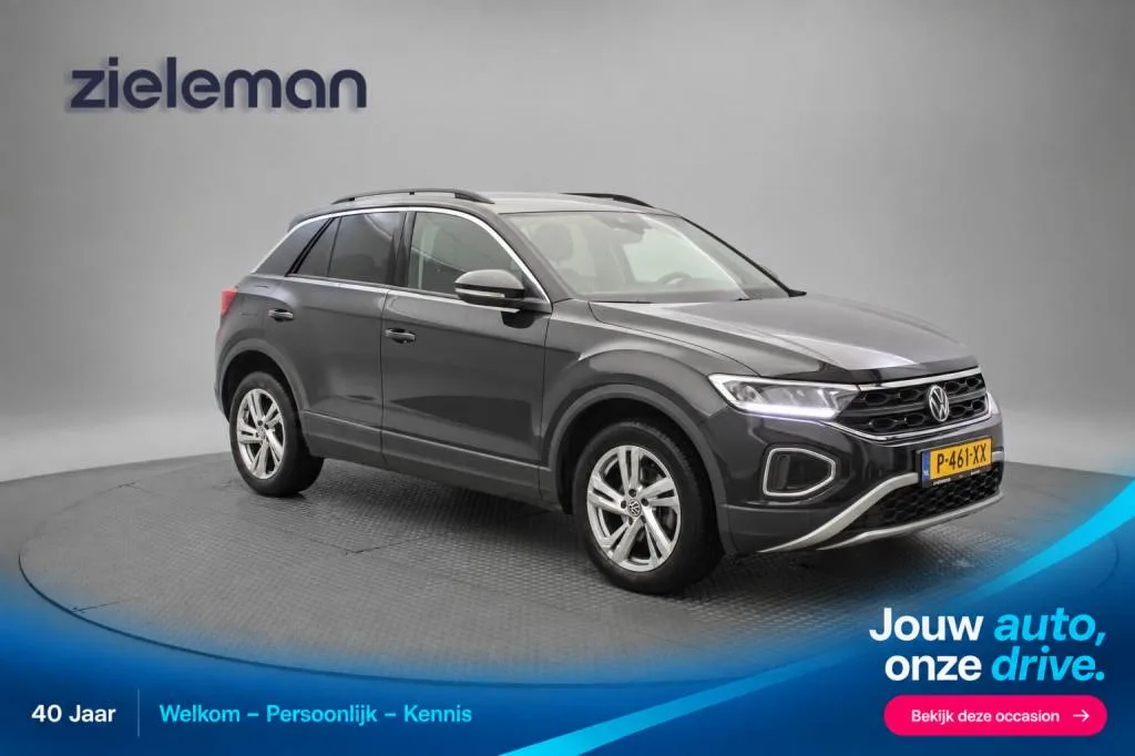 Volkswagen T-Roc (2022) — foto 1