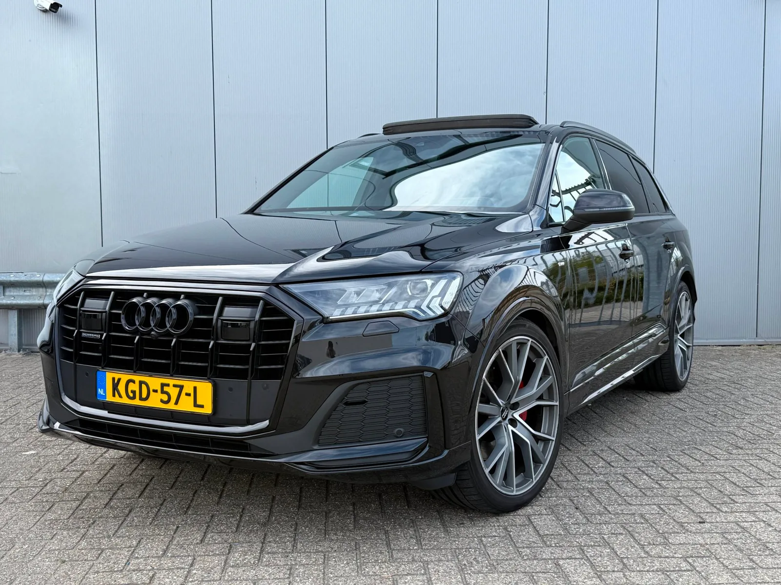 Audi Q7 (2020) — foto 1
