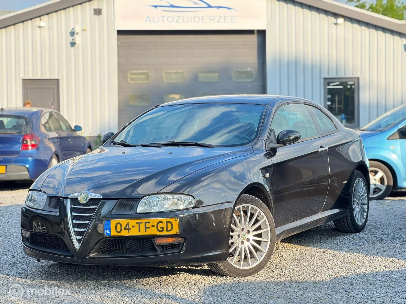 Alfa Romeo GT (2006) — foto 1