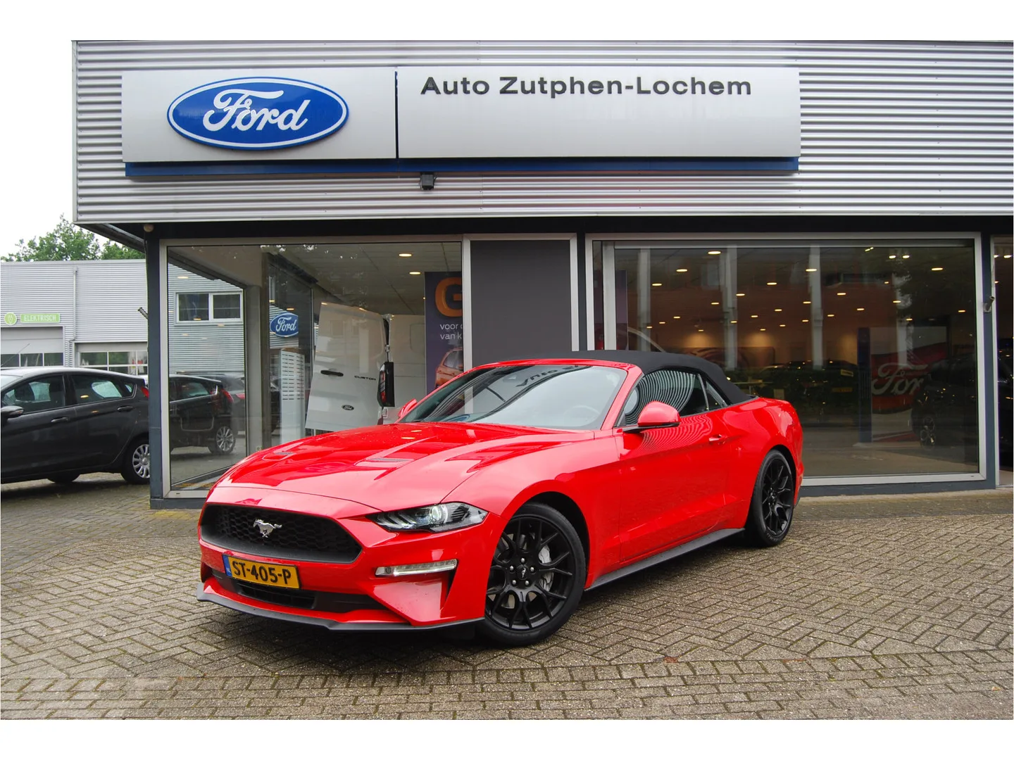 Ford Mustang (2018) — foto 1