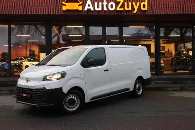Toyota Proace (2024) — foto 1