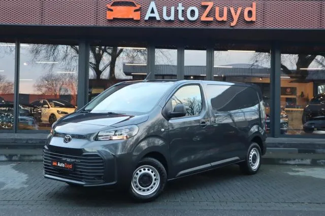 Toyota Proace (2024) — foto 1