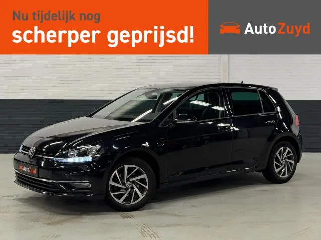 Volkswagen Golf (2018) — foto 1