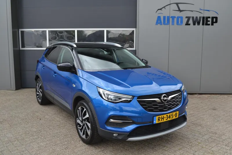 Opel Grandland (2017)