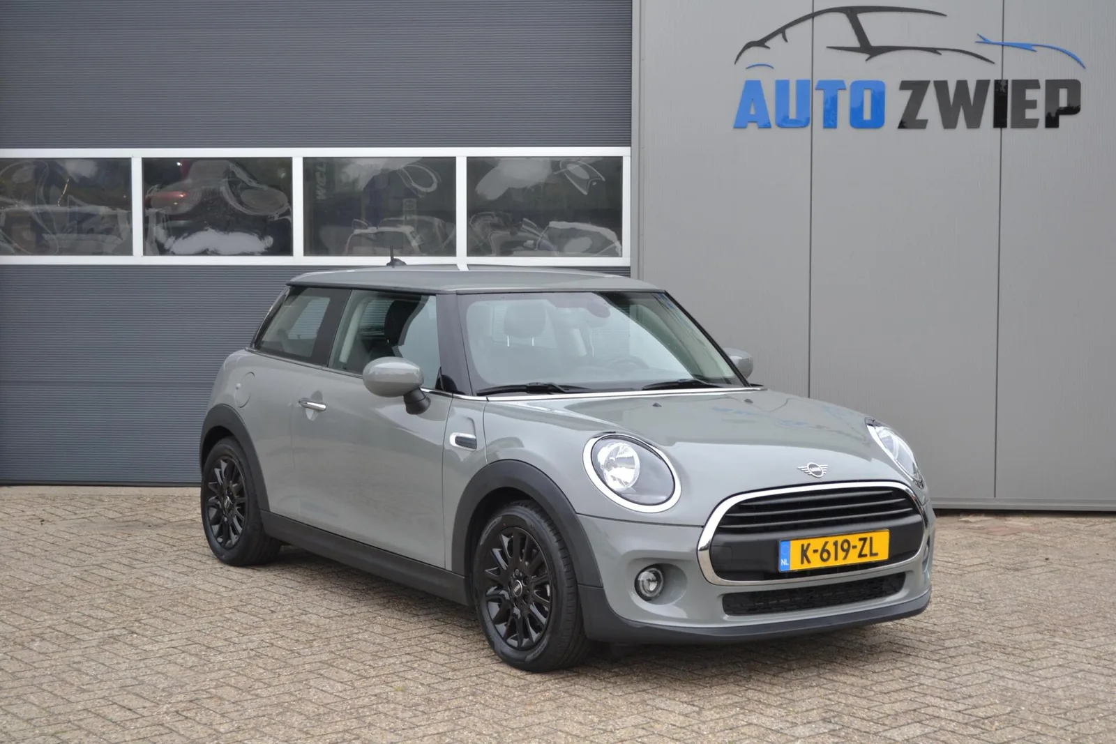 MINI One (2021) — foto 1
