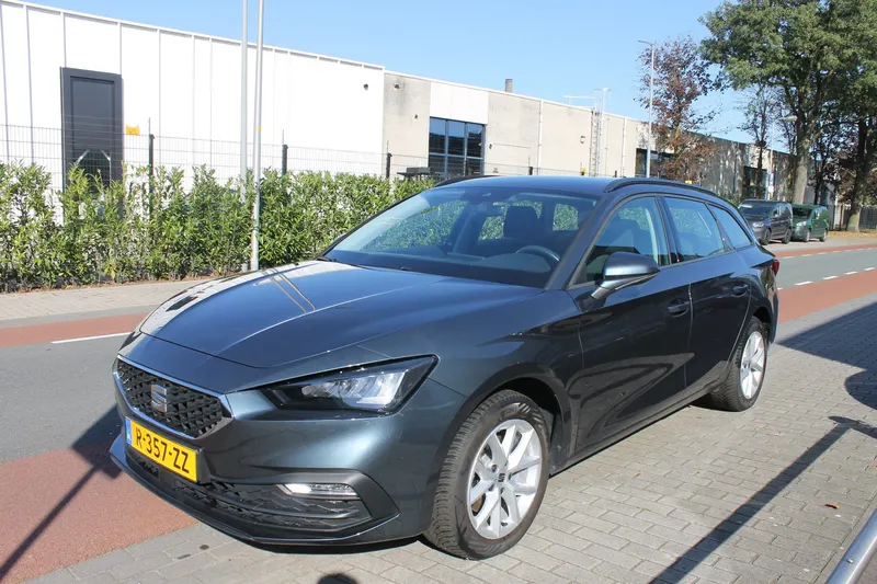 SEAT Leon (2023)