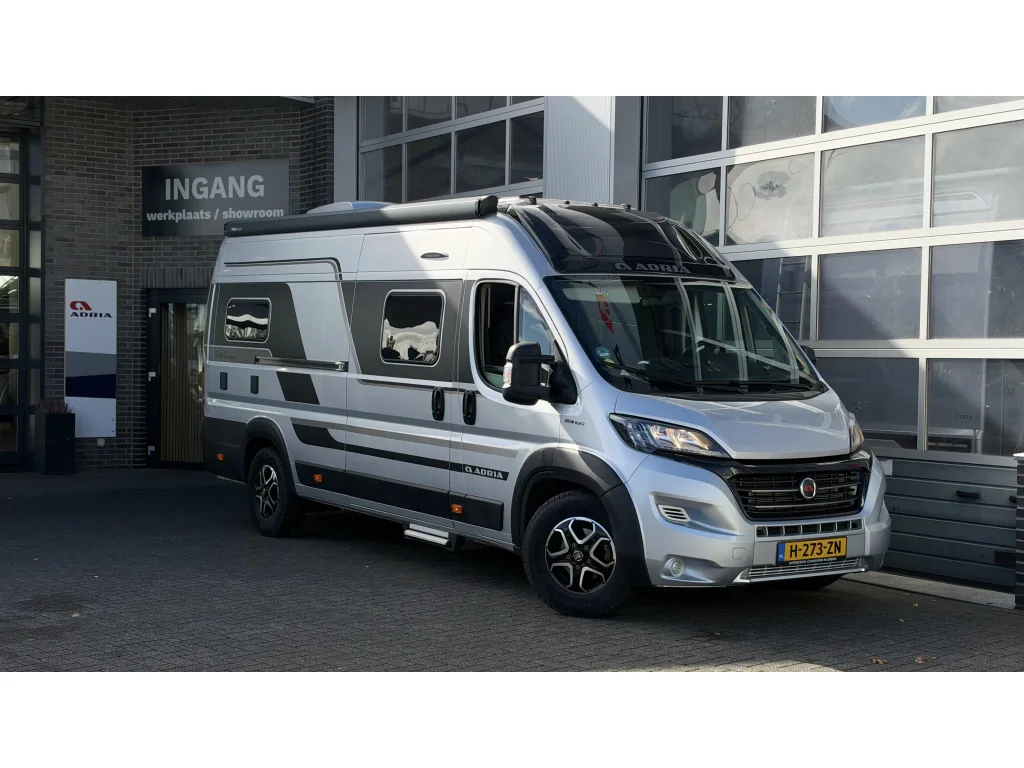 Adria Twin (2020) — foto 1