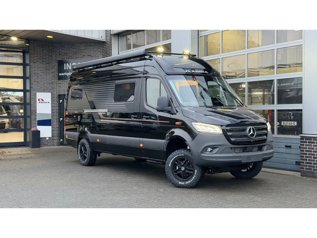 Adria Supertwin (2026) — foto 1