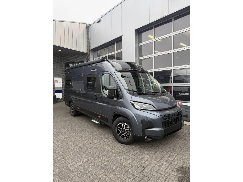 Adria Twin (2026) — foto 1