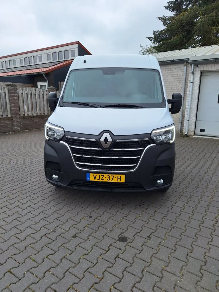 Renault Master (2021) — foto 1