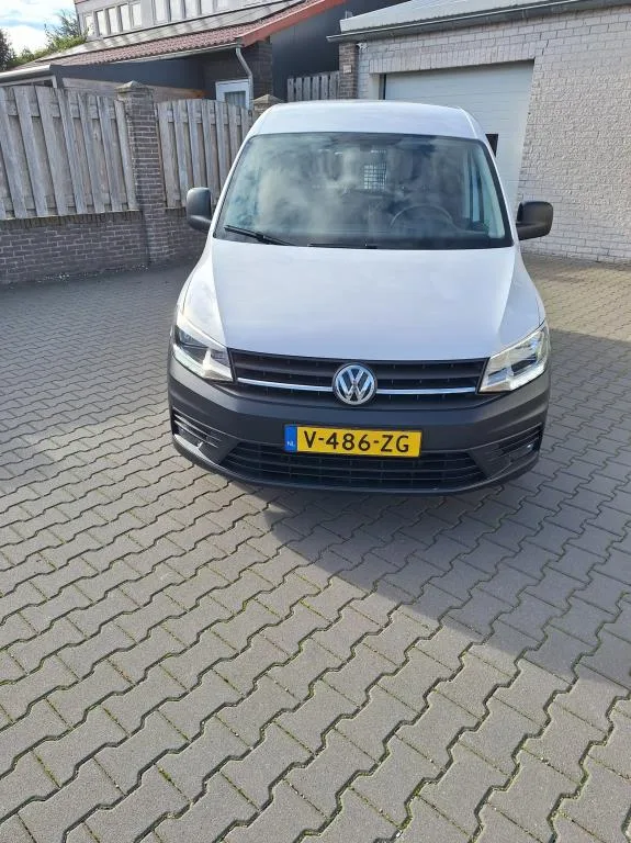 Volkswagen Caddy (2019) — foto 1