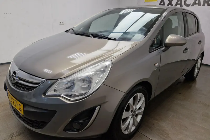 Opel Corsa (2012)