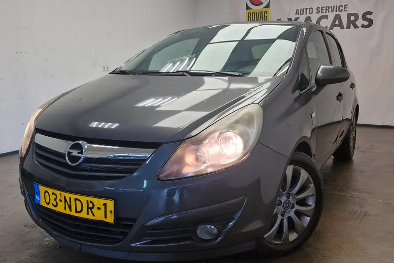 Opel Corsa (2010)