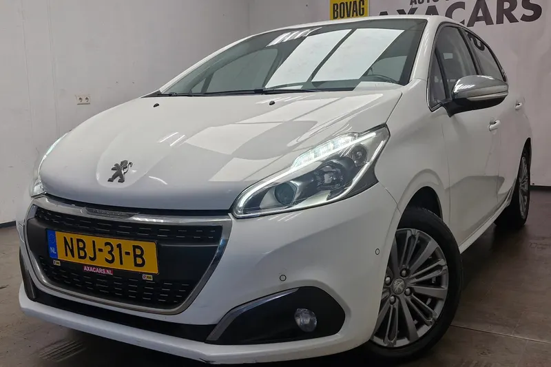Peugeot 208 (2016)