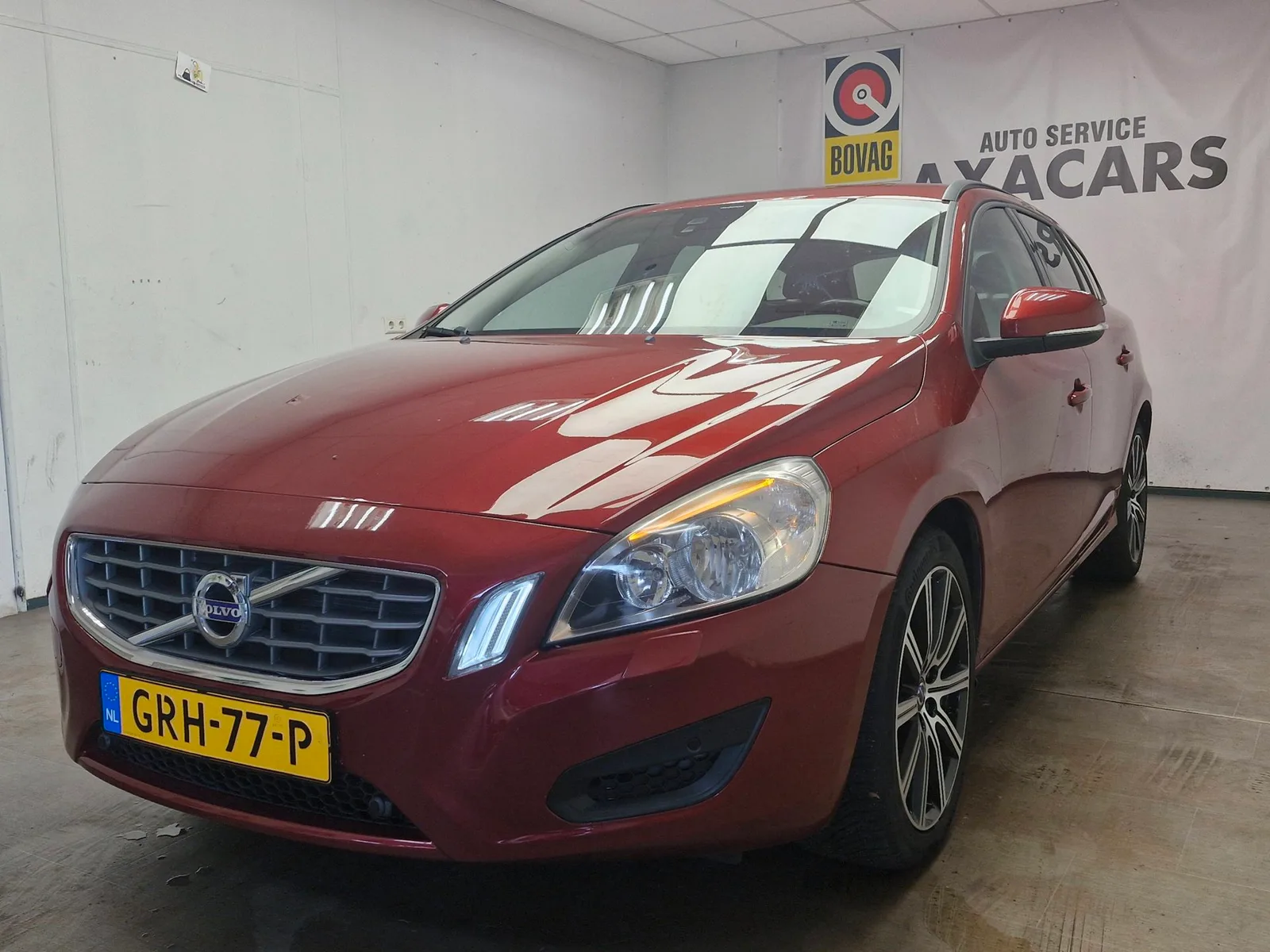 Volvo V60 (2012) — foto 1