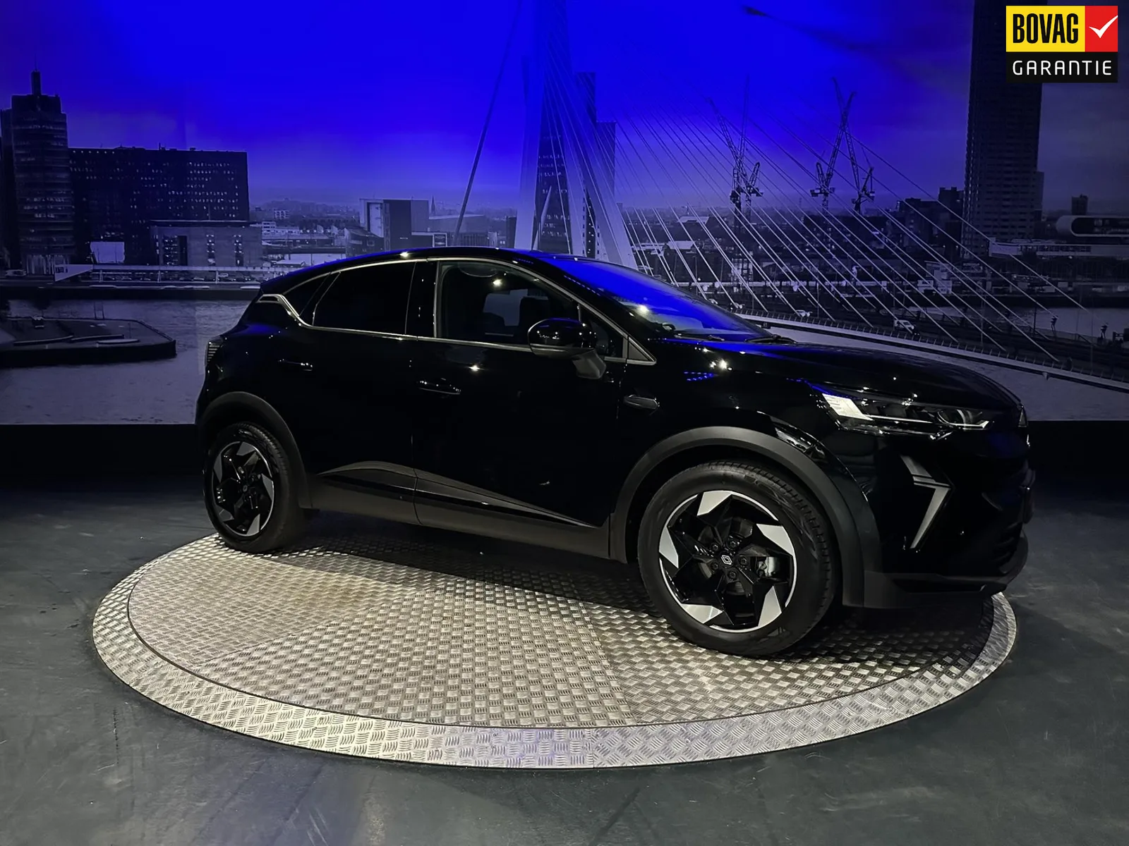 Renault Captur (2025) — foto 1