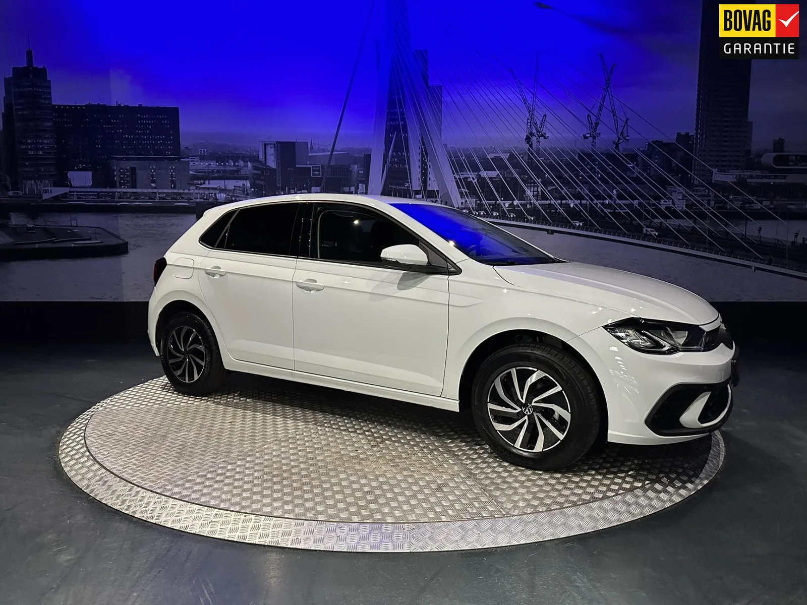 Volkswagen Polo (2025) — foto 1