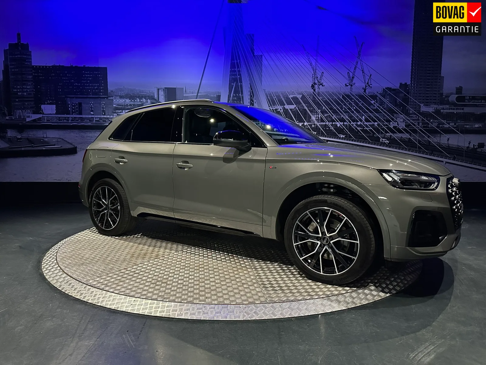 Audi Q5 (2024) — foto 1
