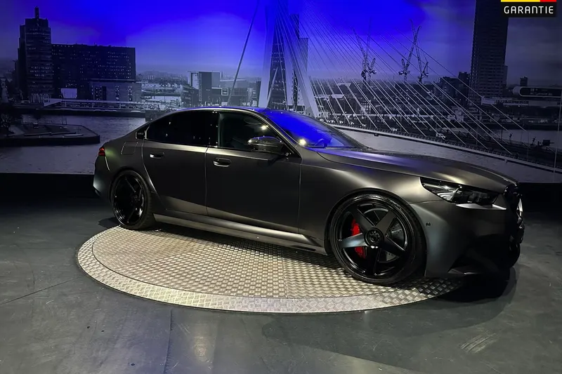 BMW M5 (2025)