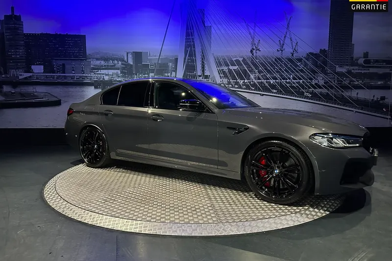 BMW M5 (2020)