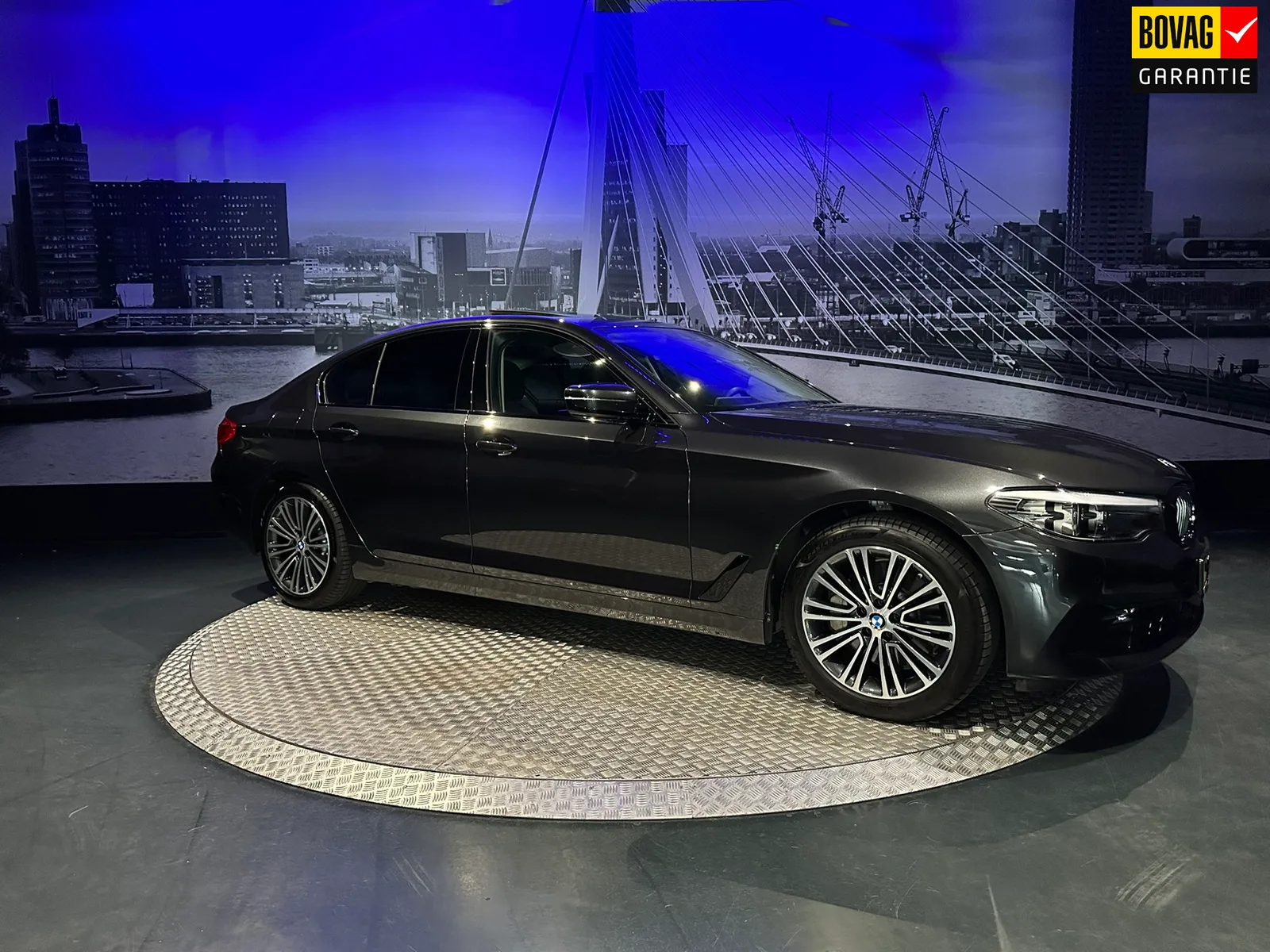 BMW 5-Serie (2019) — foto 1