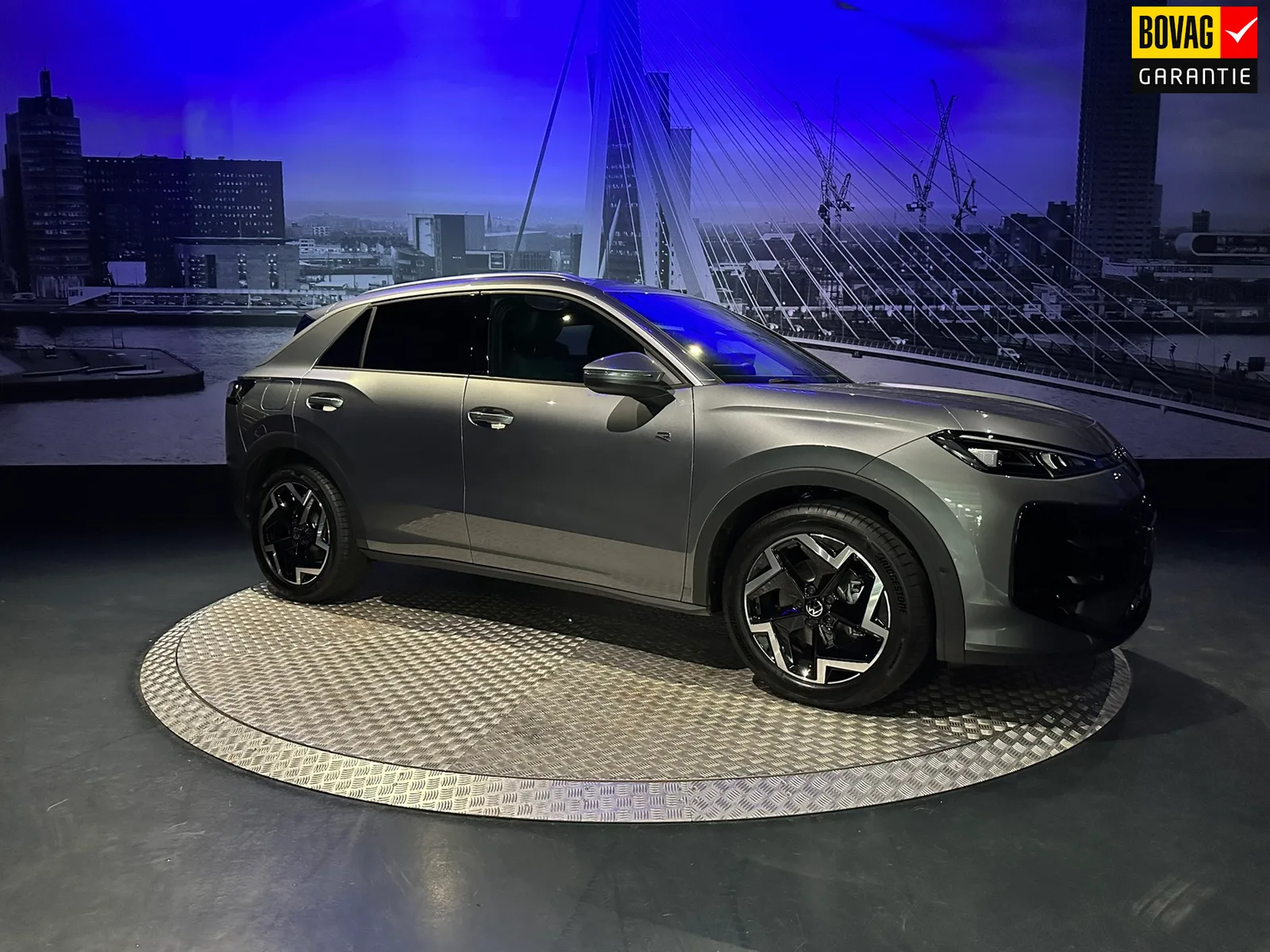Volkswagen T-Roc (2026) — foto 1