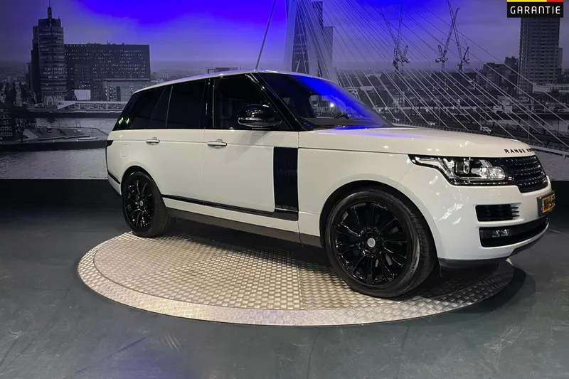 Land Rover Range Rover (2016)