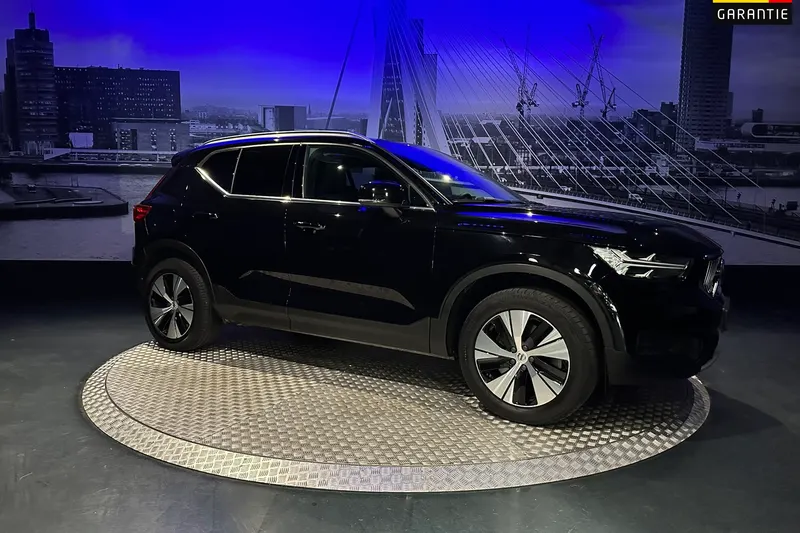 Volvo XC40 (2022)