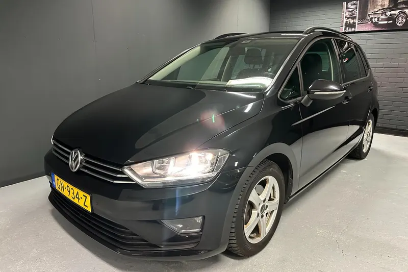 Volkswagen Golf Sportsvan (2015)