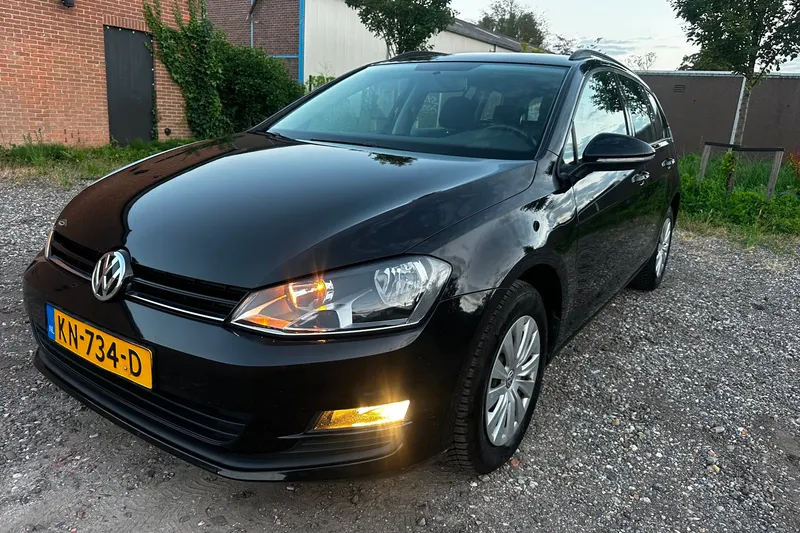 Volkswagen Golf (2016)