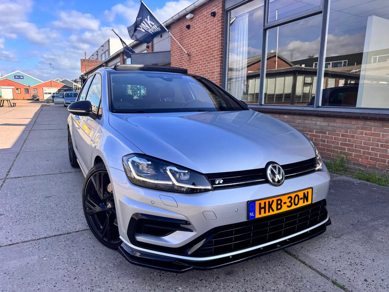 Volkswagen Golf (2018) — foto 1