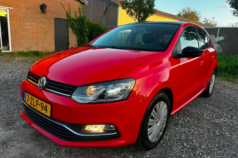 Volkswagen Polo (2015)