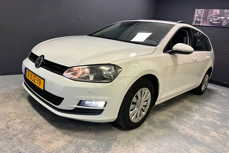 Volkswagen Golf (2014)
