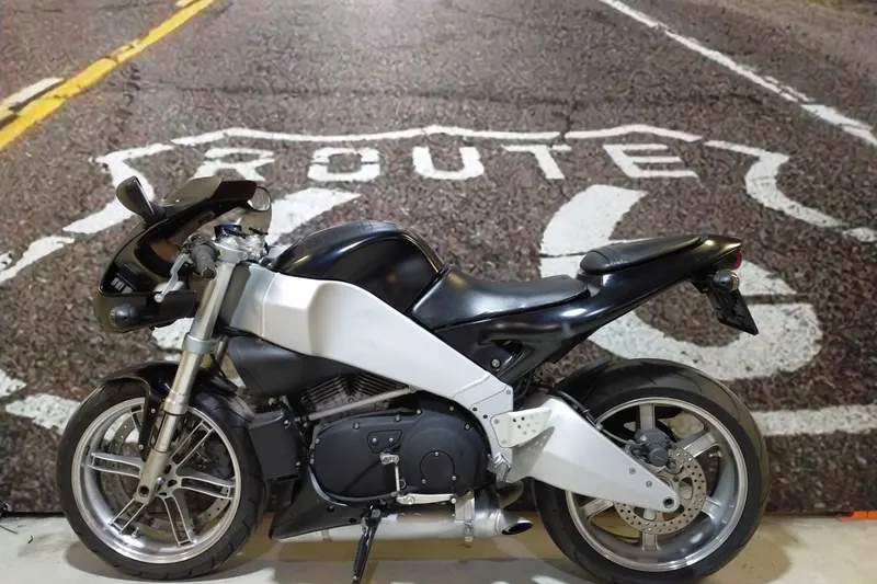 Buell XB9R Firebolt (2004)