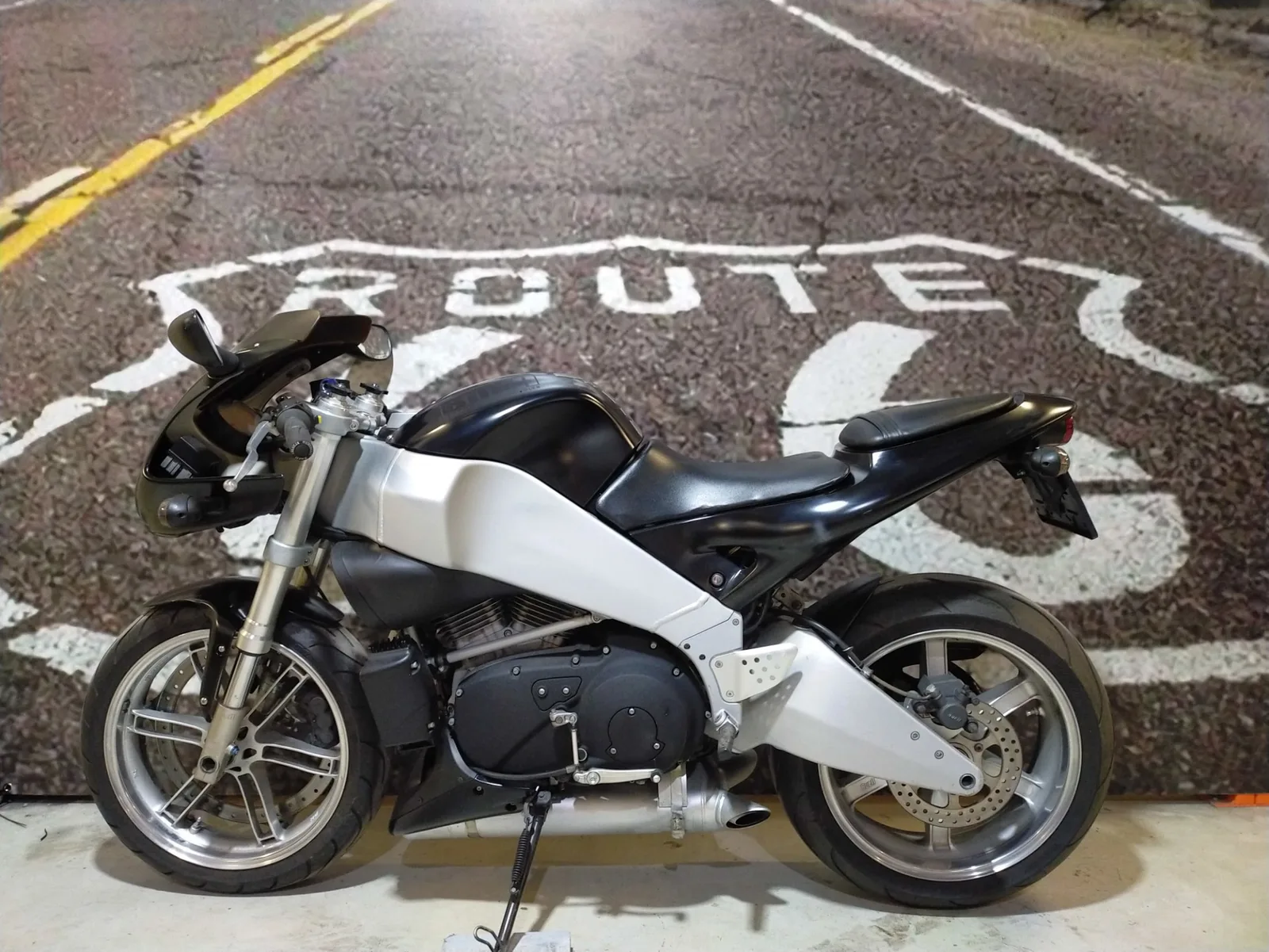 Buell XB9R Firebolt (2004) — foto 1