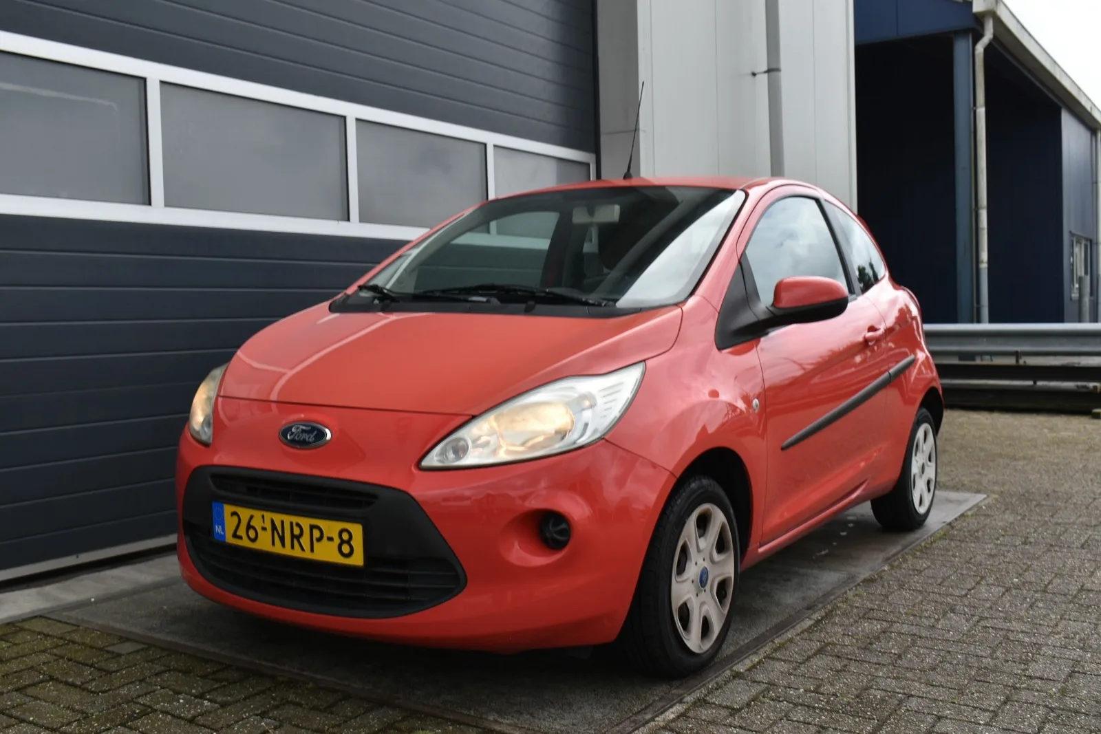 Ford Ka (2010) — foto 1