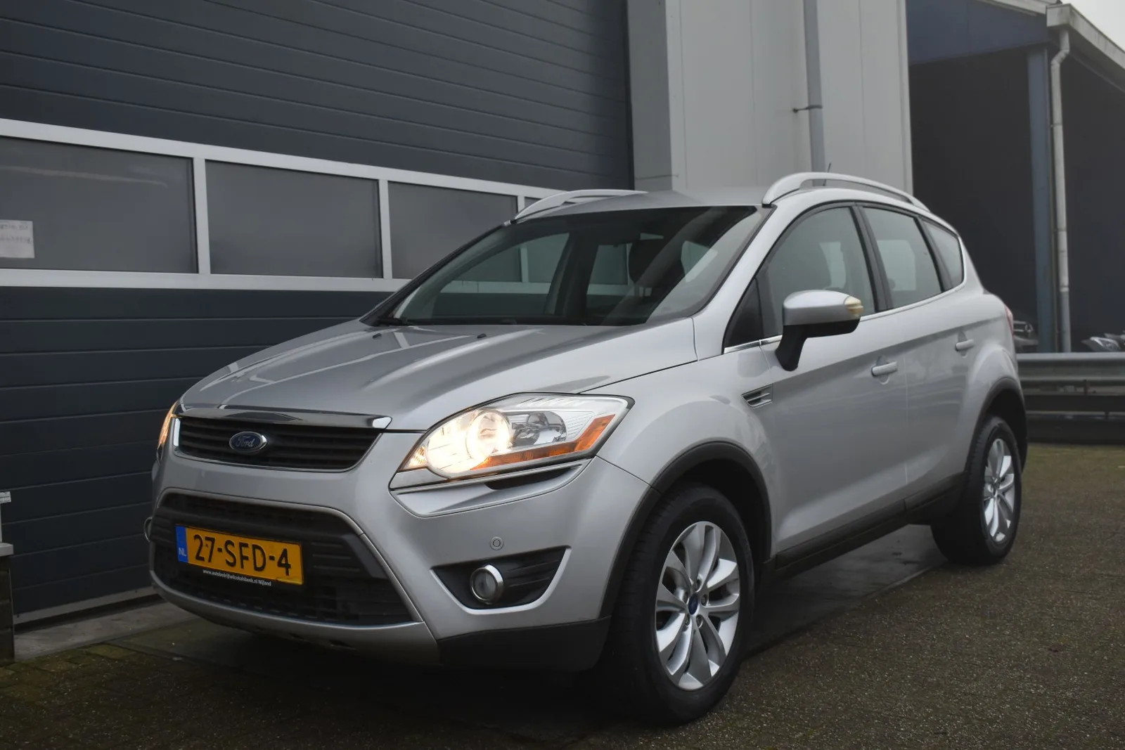 Ford Kuga (2011) — foto 1