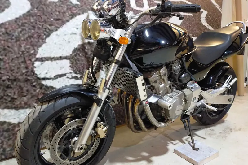 Honda CB600F (1998)
