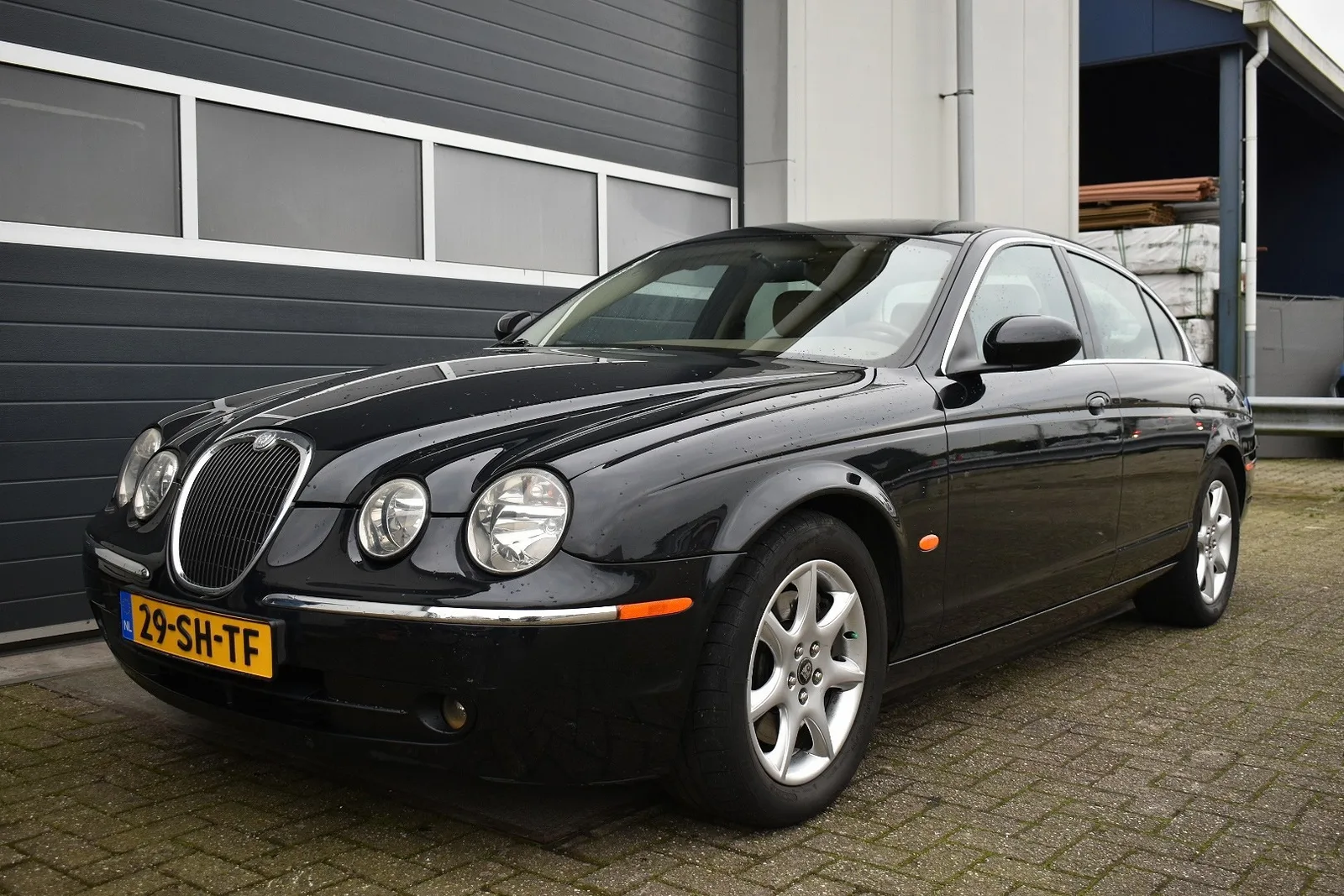 Jaguar S-Type (2006) — foto 1