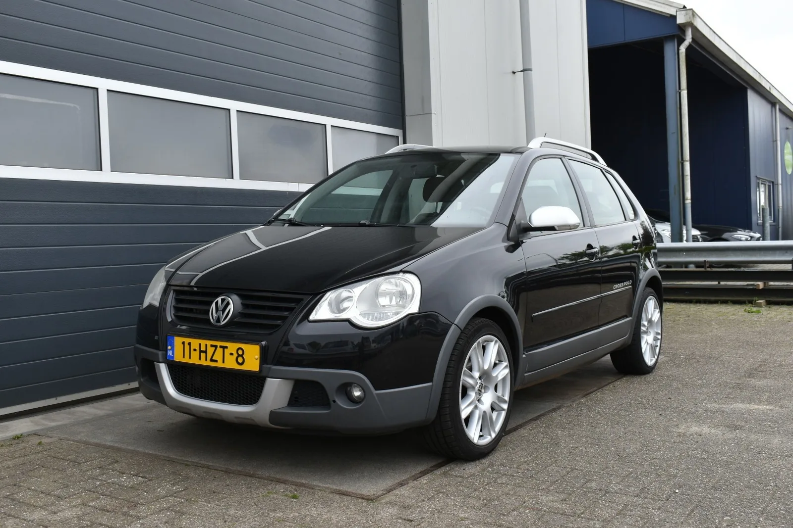 Volkswagen Polo (2009) — foto 1