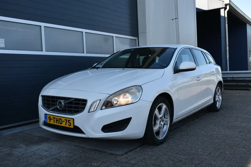 Volvo V60 (2011)