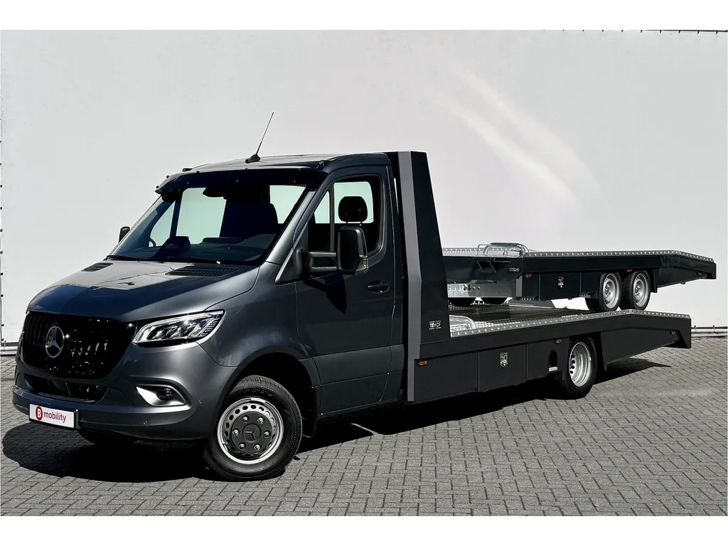 Mercedes-Benz Sprinter (2024) — foto 1