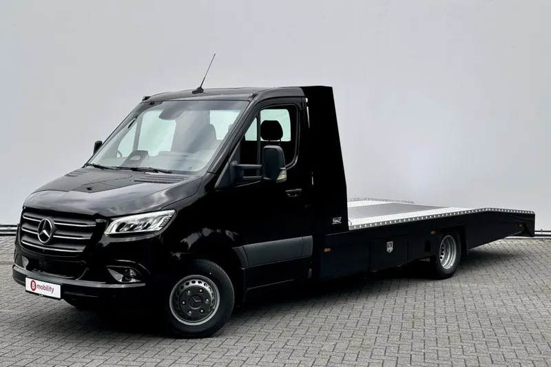 Mercedes-Benz Sprinter (2024)