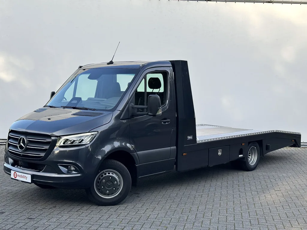 Mercedes-Benz Sprinter (2024) — foto 1