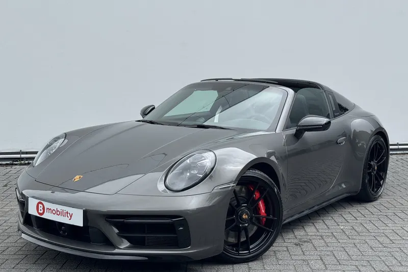 Porsche 911 (2022)