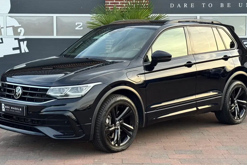 Volkswagen Tiguan (2021)