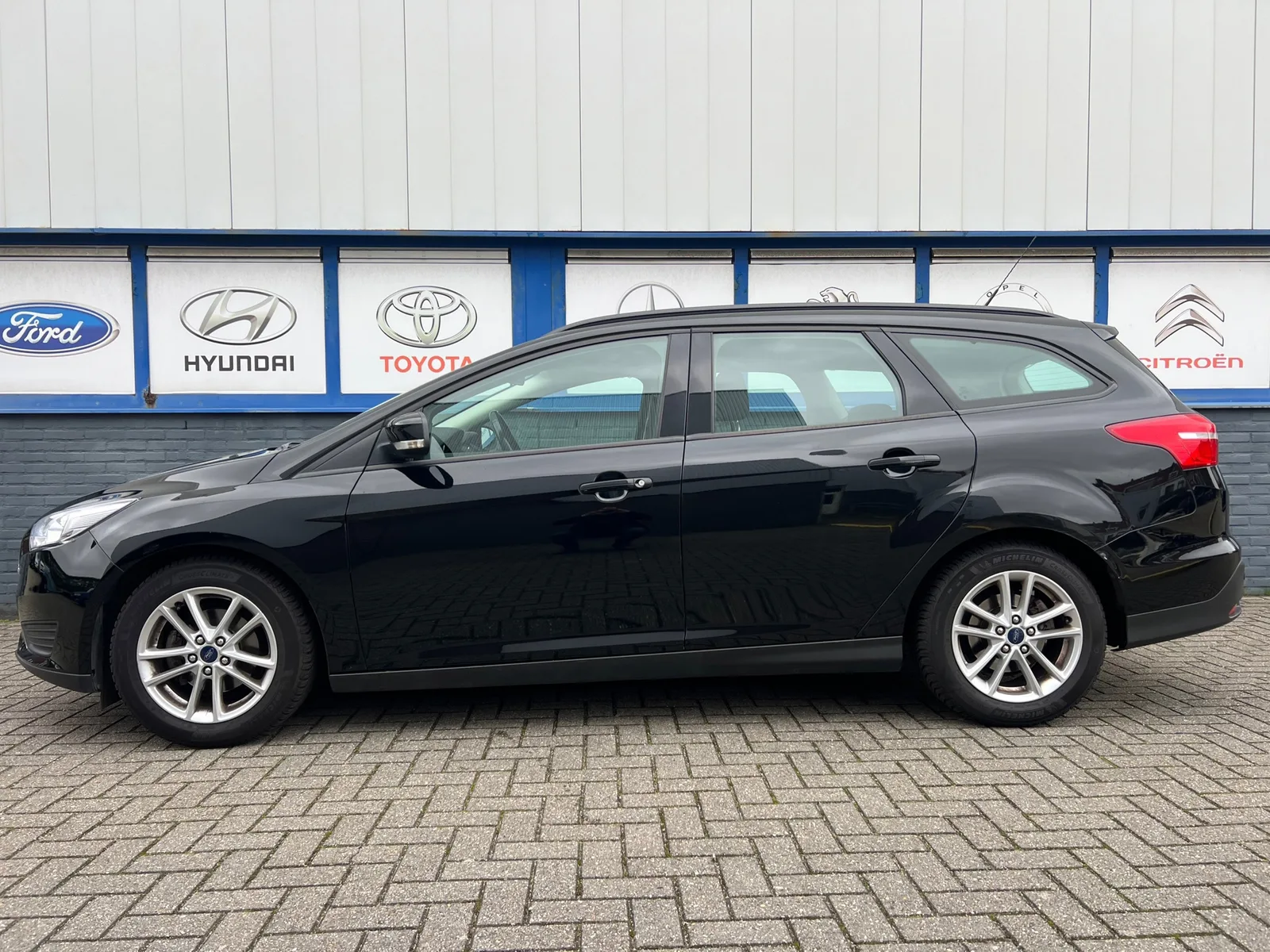 Ford Focus (2016) — foto 1