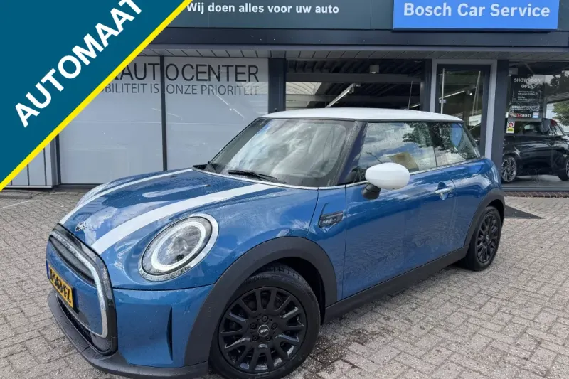 MINI Cooper (2023)